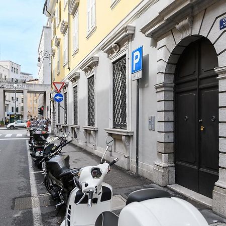 Triestinn - Suite Borsa Exterior photo